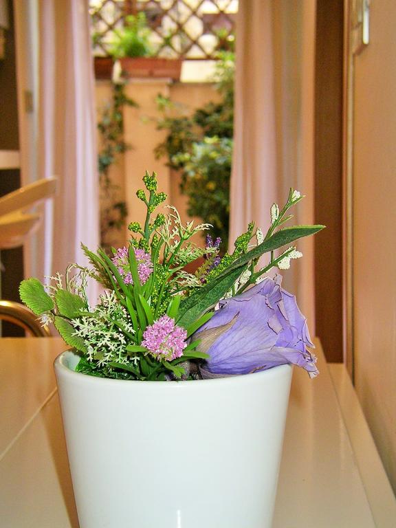 We Love It - Bestbnb Garbatella Рим Екстериор снимка
